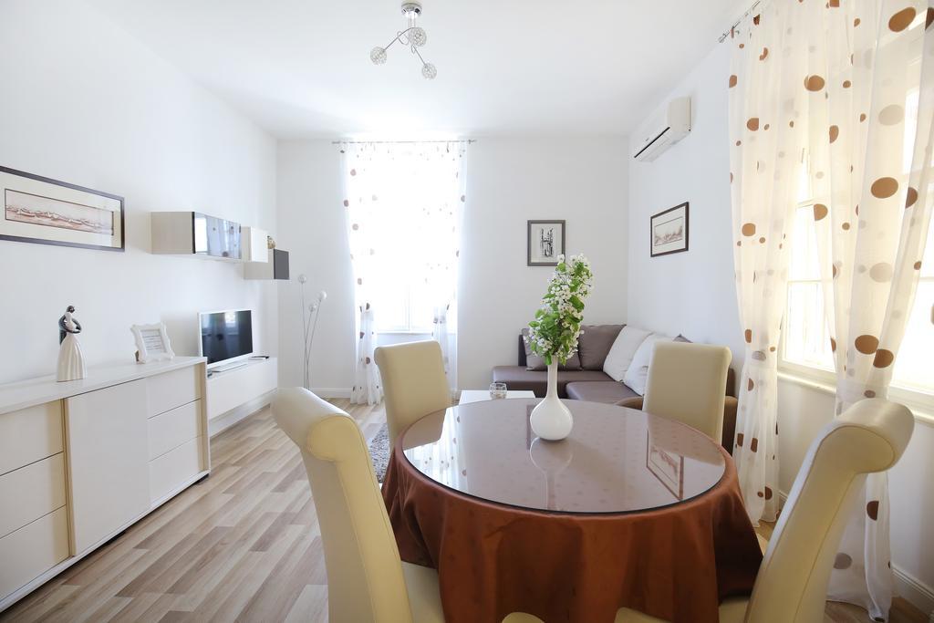 Bay View Apartment Zadar Exteriör bild